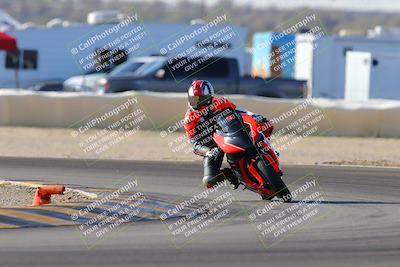 media/Dec-18-2022-SoCal Trackdays (Sun) [[8099a50955]]/Turn 2 (950am)/